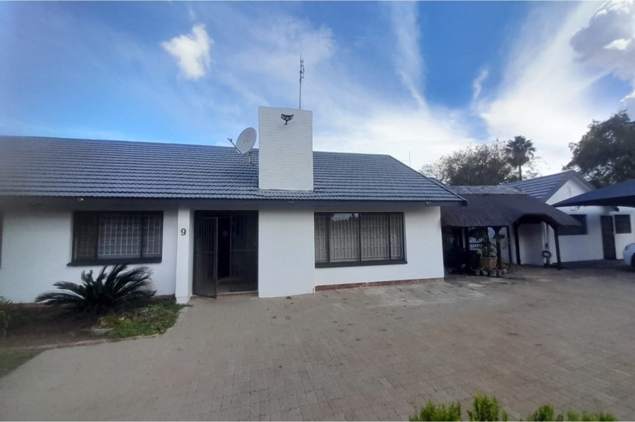 2 Bedroom Property for Sale in Meiringspark North West